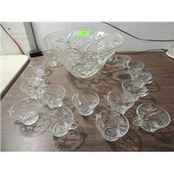 VINTAGE CRYSTAL PRESSED GLASS PUNCH BOWL SET, 14