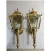 Image 1 : LOT 2 MATCHING BRASS EXTERIOR WALL MOUNT LIGHTS