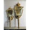 Image 1 : LOT 2 BRASS EXTERIOR WALL MOUNTING LIGHTS 17", 21"