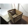 Image 2 : PRIMITIVE 18X15X12 WOOD SLAT CRATE UNMARKED