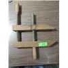 Image 1 : VINTAGE ALL MAPLE WOOD SCREW THREAD C CLAMP