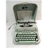 Image 1 : VINTAGE HERMES 3000 PORTABLE TYPEWRITER