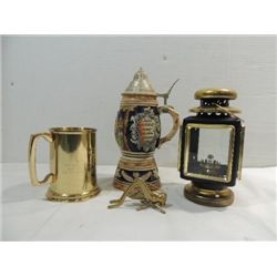 LOT 4 COLLECTIBLES: 1 CERAMIC BEER STEIN & MUSIC