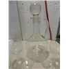 Image 2 : VINTAGE GLASS CRYSTAL SET: WINE DECANTER & 6 STEM