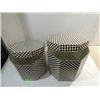 Image 2 : LOT 2 OCTAGON BLACK & WHITE CHECKED HAT BOXES