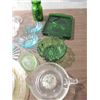Image 2 : LOT 15 VARIOUS STYLE VINTAGE GLASSWARE: COMPOTES,