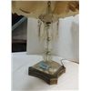 Image 2 : VINTAGE CRYSTAL FRENCH PROVINCIAL TABLE LIGHT