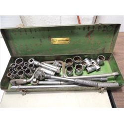 TOOL BOX SET: 1/2" SOCKETS & RATCHET WRENCHES &