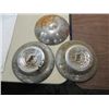 Image 1 : LOT 3 VINTAGE 1951 FORD HUBCAPS