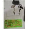 Image 2 : LOT 5 VINTAGE COLLECTIBLES: 2 VERY OLD ROSARIES,