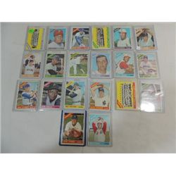 LOT 20 1966 TOPPS BASEBALL PLAYER CARDS