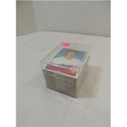 LOT 100+ 1985 TOPPS BASEBALL PLAYER CARDS