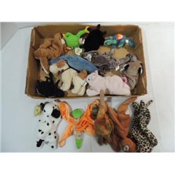 LOT 15 1995 TO 2000 TY BEANIE BABY PLUSH ANIMALS