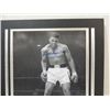 Image 2 : 11X14 MATTED BOXING PHOTO AUTOGRAPH MUHAMMAD ALI