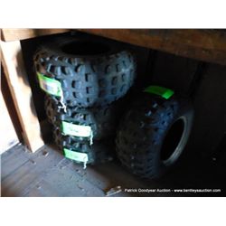 DUNLOP AT22 X 10-10 (4X THE MONEY)