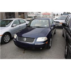 2002 VOLKSWAGEN PASSAT, BLUE, 4DR, VIN # WVWPD23B42P121068