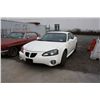 Image 1 : 2008 PONTIAC GRAND PRIX, 4DR, WHITE, VIN # 2G2WP552681167707