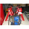Image 1 : 4 BIG RED 6TON JACK STANDS AND A POWERFIST 20TON NUEMATIC BOTTLE JACK