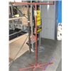 Image 1 : METAL CLOTHING DISPLAY RACK