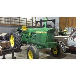 1966 John Deere 4020 Farm Tractor
