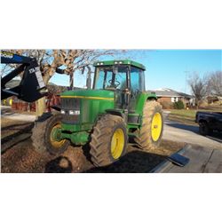 1995 John Deere 7600 Farm Tractor
