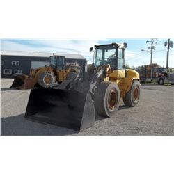 2000 Volvo L45TP Wheel Loader