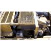 Image 9 : 2001 Komatsu PC600LC-6 Excavator