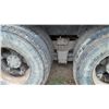 Image 5 : 1998 IH 4900 Dump Truck