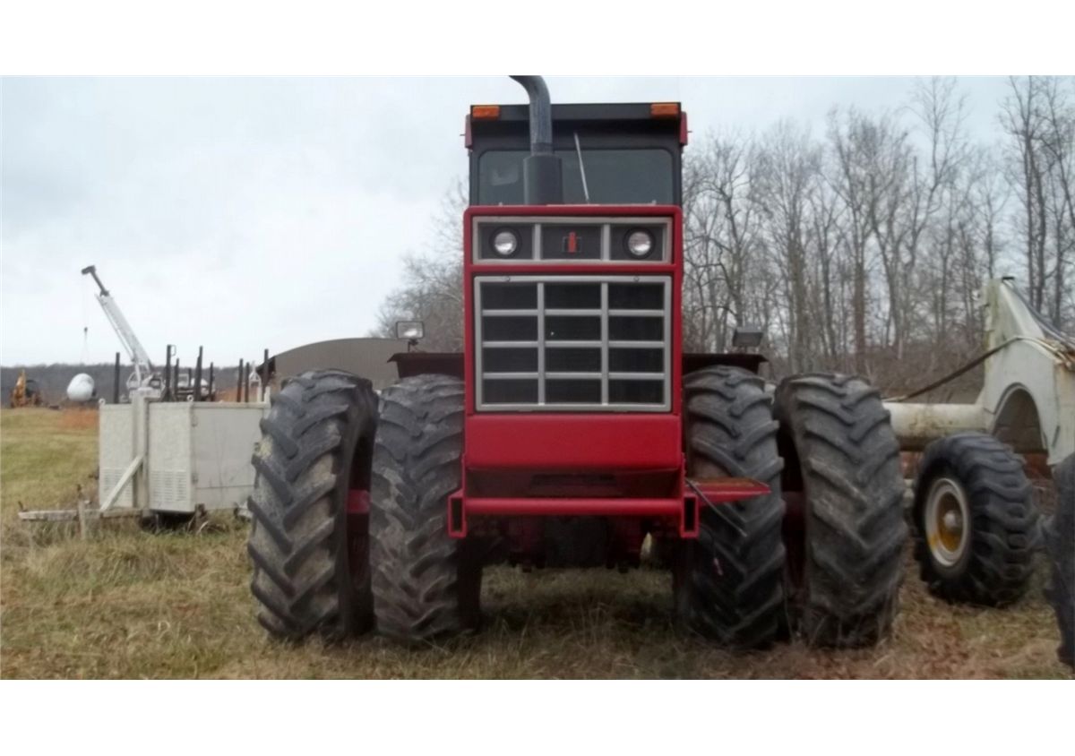 1978 IH 4786 Farm Tractor
