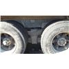 Image 6 : 1995 White Volvo GM WG64 Dump Truck