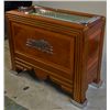 Image 2 : 5 Cent Paces Races Horse Race Console Slot Machine