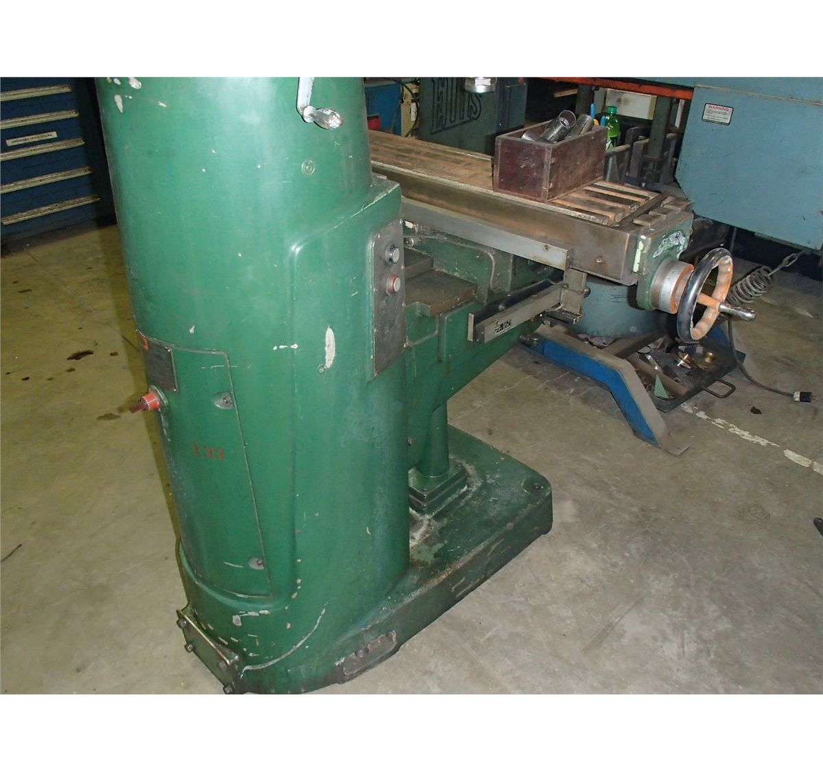 Cincinnati Toolmaster Vertical Mill W Dro