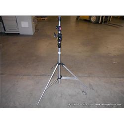 CAMERA TRIPOD (print sequence:) 55327