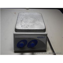 VWR 371 HOT PLATE STIRRER