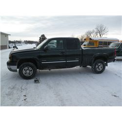 2005 Chev pick-up 1GCHK29U25E135201