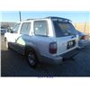 Image 3 : 1998 - INFINITI QX4