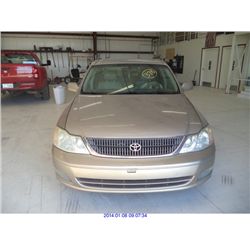 2000 - TOYOTA AVALON