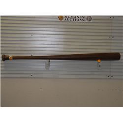 Hank Greenberg Autographed Baseball Bat Signed "58 HR's 1938".  Hillerich and Bradsby #35, Hank Gree