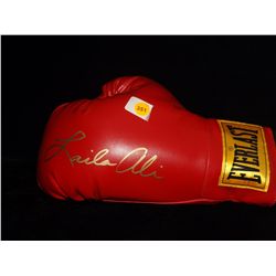 Laila Ali Autographed Boxing Glove. Everlast Boxing Glove. Appraised or estimated retail value $800.