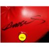 Image 2 : Sugar Ray Leonard Autographed Boxing Glove. Everlast Boxing Glove Size 12. Appraised or estimated re