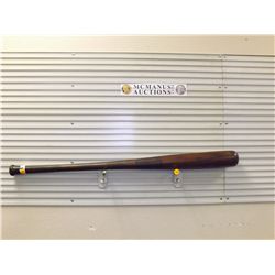 Babe Ruth Autographed Bsaseball Bat. Hillerich and Bradsby Louisville Slugger 125 Bat. Has Crack Rep