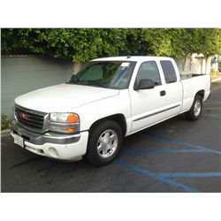 2006 GMC SIERRA