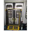 Image 8 : 2006 - CHEVROLET SHUTTLE BUS