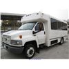 Image 2 : 2006 - CHEVROLET SHUTTLE BUS