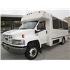 Image 2 : 2006 - CHEVROLET SHUTTLE BUS
