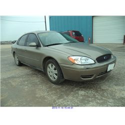 2005 - FORD TAURUS