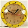 Image 2 : Grand Prize Beer Bubble Clock and Beer Tray