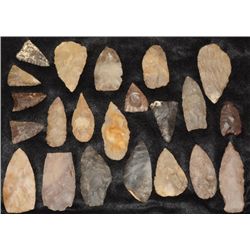 Collection Of 22 Arrowheads