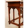Image 7 : Library Table