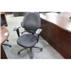 Image 2 : BLACK MULTILEVER TASK CHAIR